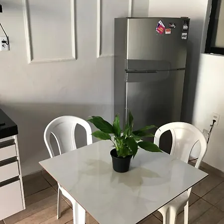Kitnet Completo Com Cozinha